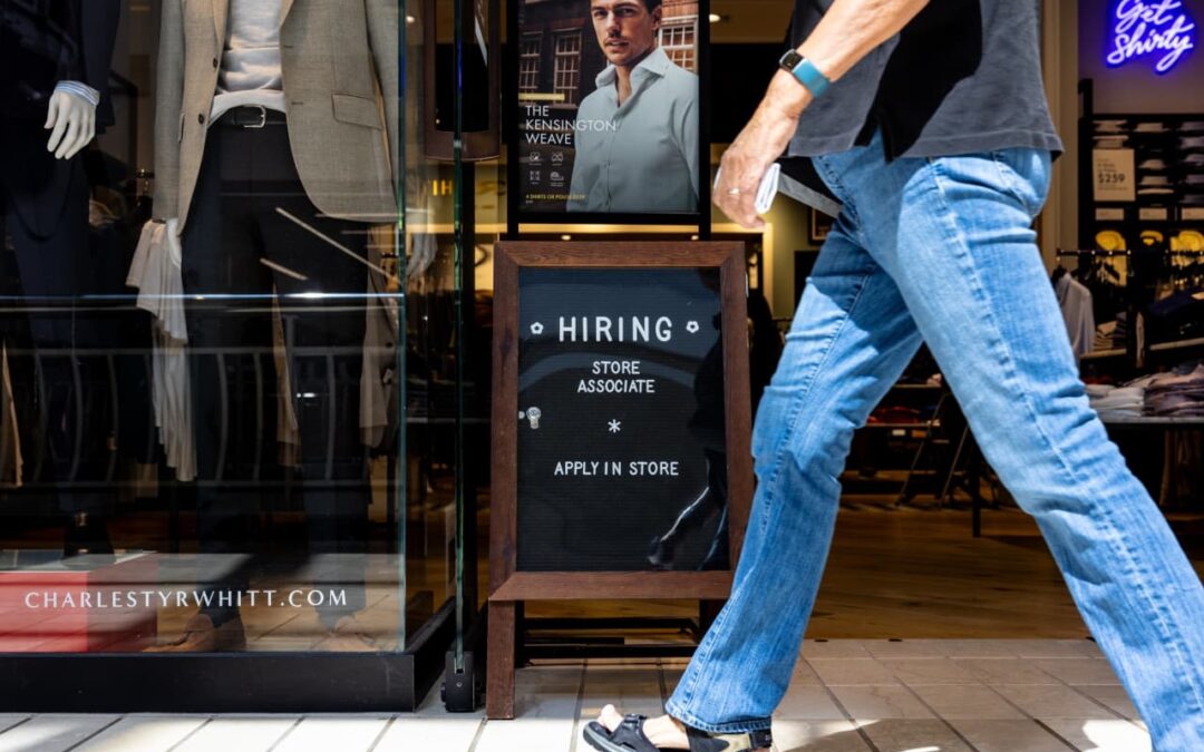 Jobless claims move lower, easing some concerns about labor market health
