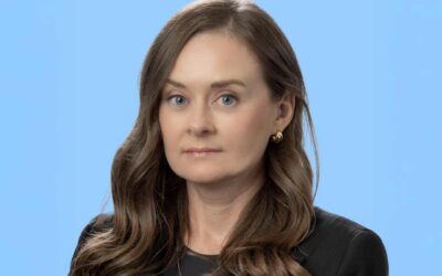 This income fund pays more than a bank account while keeping price volatility low